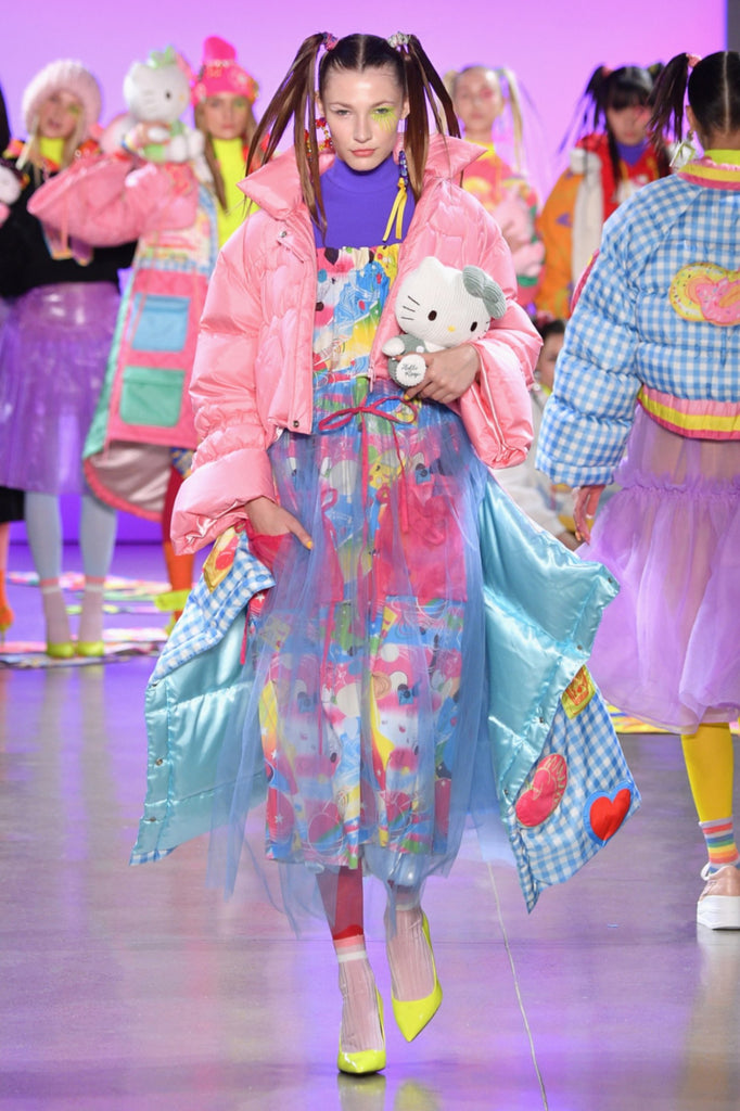 HELLO KITTY X LEAFXIA Long Down Feather Jacket